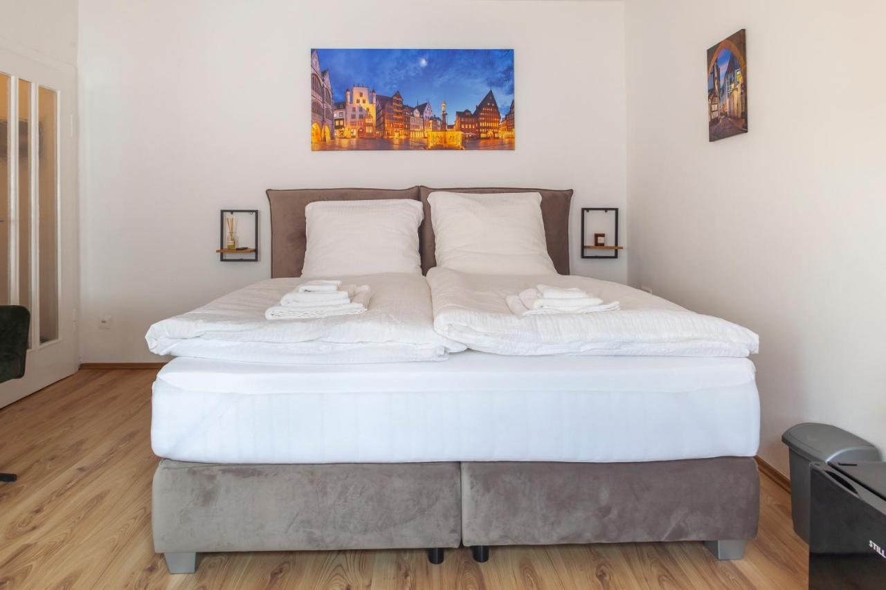 City Apartment In Beruehmter Lage هيلدسهايم المظهر الخارجي الصورة